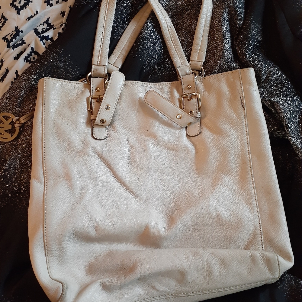 Michael Kors bag - Picture 3 of 3